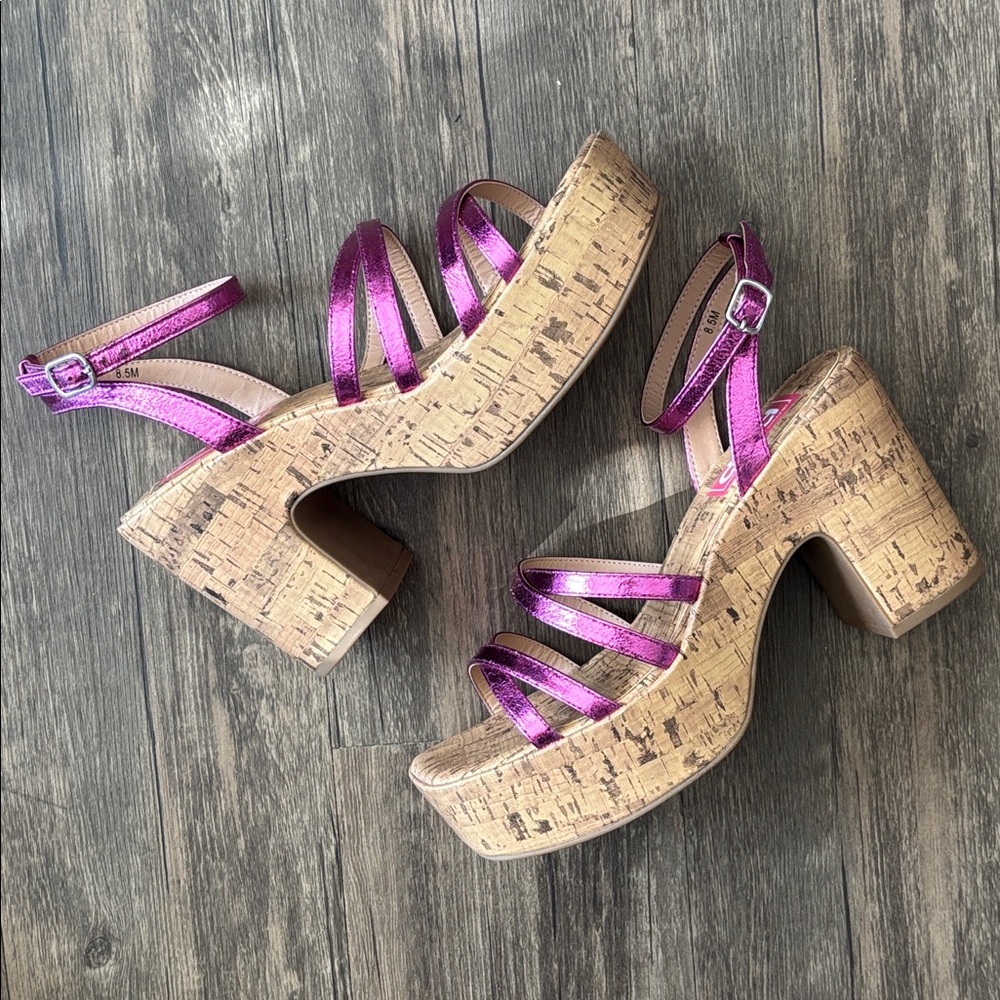 💜💓NEW! POP Y2K Platform Metallic Sandals Sz 8.5💓💜 - Picture 9 of 15